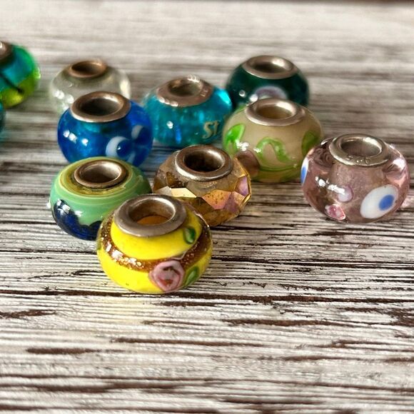 Lot Of 14 Designer Big Hole Murano Glass Charms Sterling Core, Colorful & Flower - Picture 10 of 16
